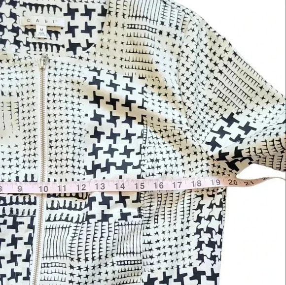 CAbi Coupe Bomber Jacket Ivory & Black Size M Style # 931 - Picture 8 of 15